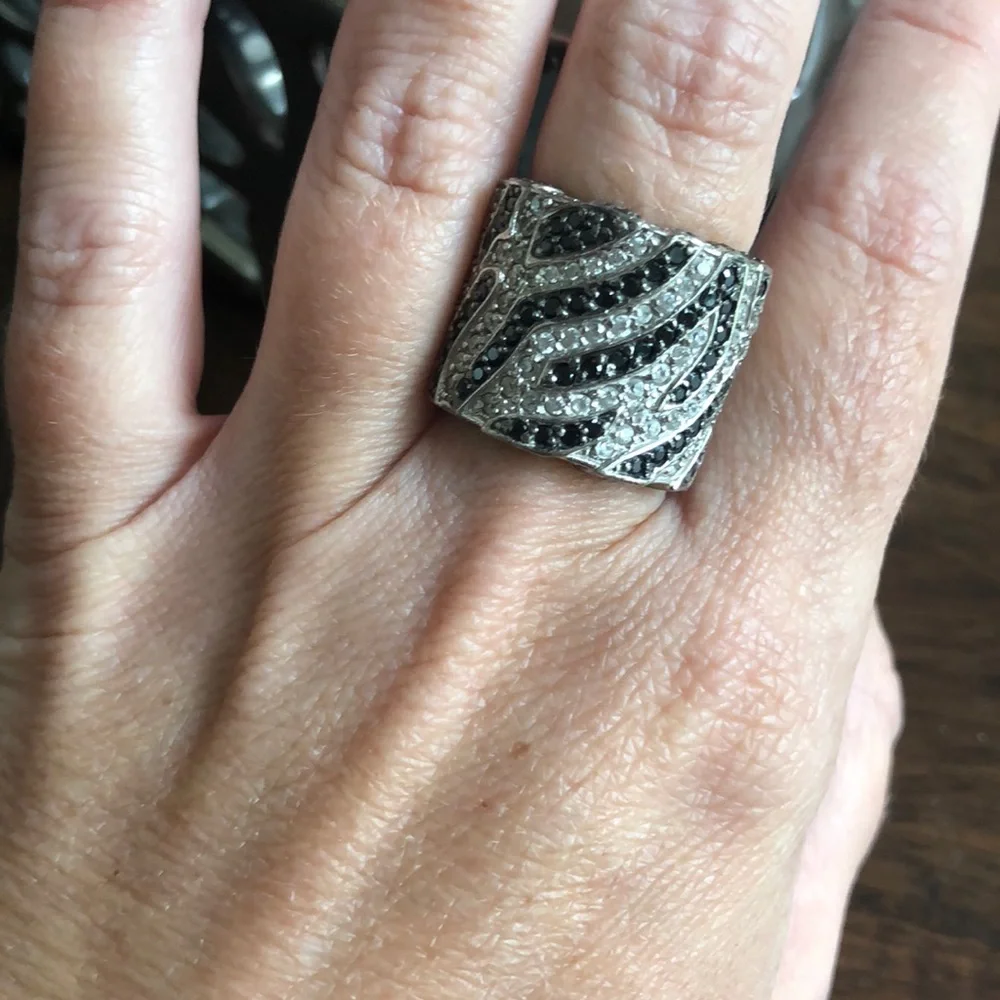 Sterling Silver Zebra CZ Ring 925 Black White Rhinestone Wide Band Sz 7 (approx)